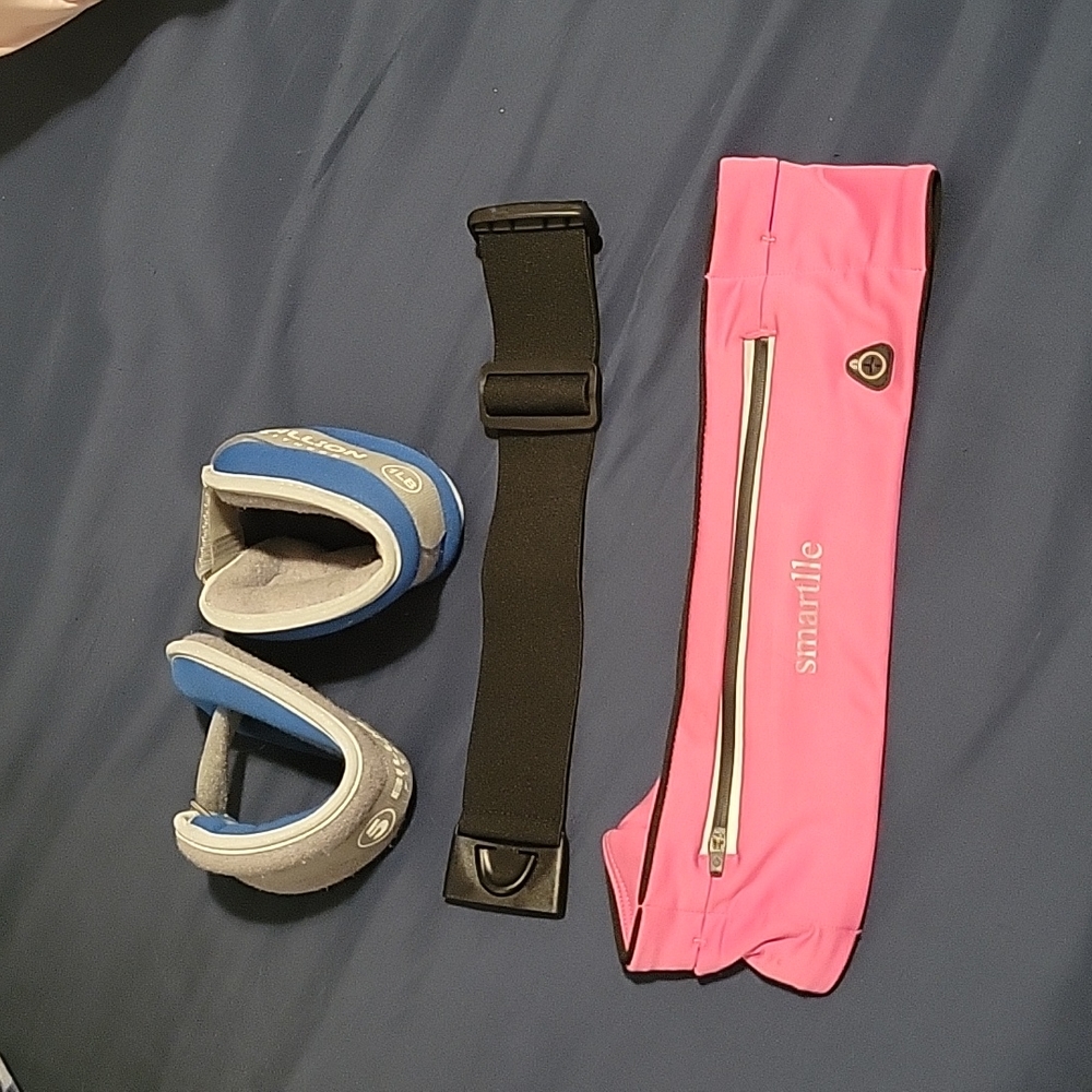 Running belt and 1 lb weights